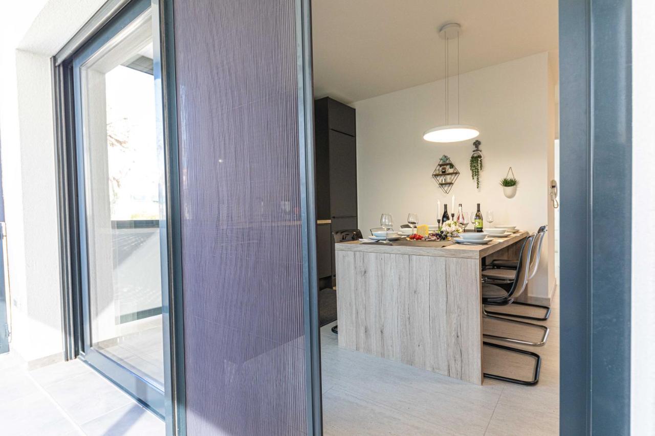 Luxury Apartment Pia With Swimming Pool And Grill Τρογκίρ Εξωτερικό φωτογραφία